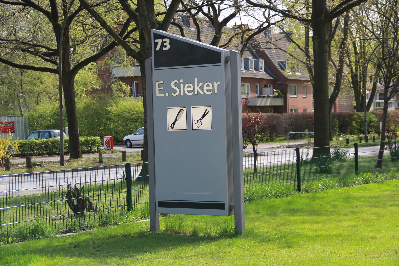 Stele an der Pinneberger Chaussee